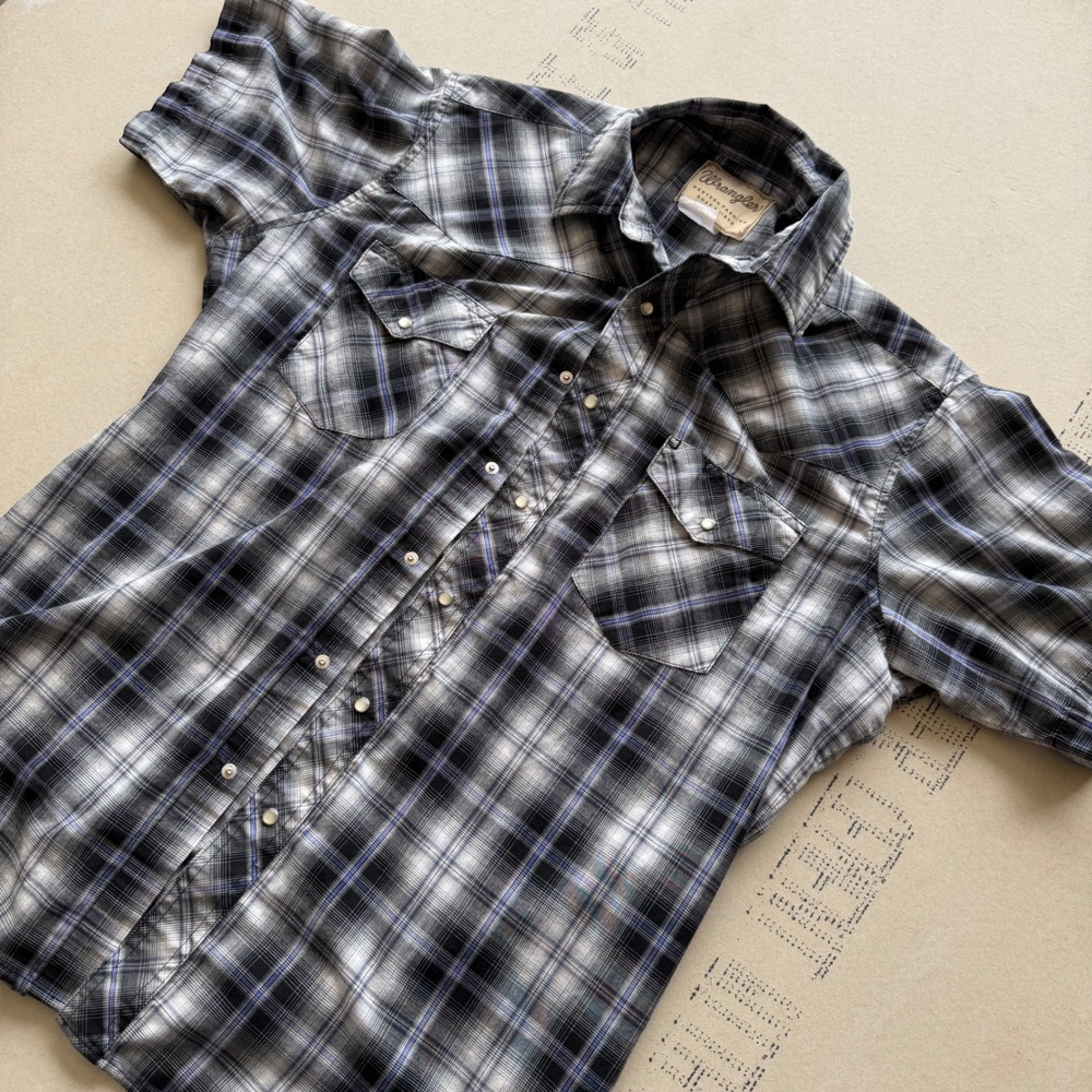 Vintage Wrangler Western Pearl Snap Button-up